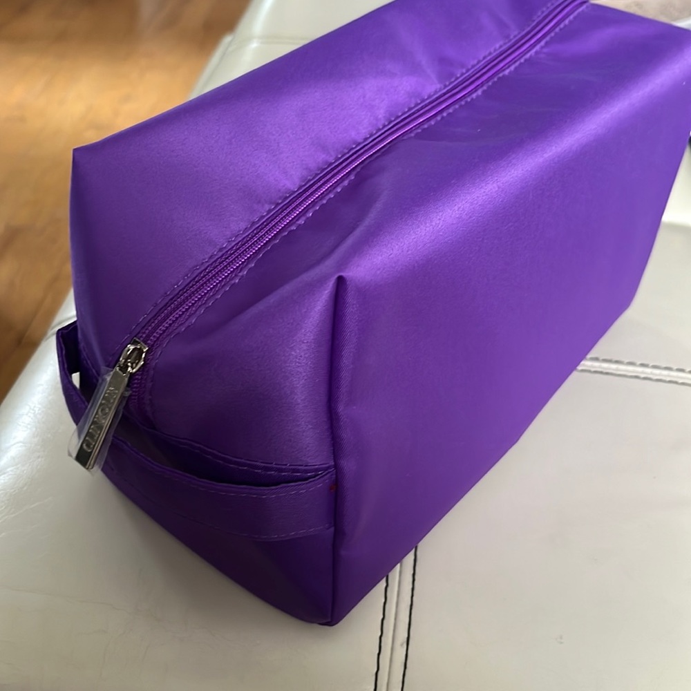 Clinique Makeup Bag w/ Zipper